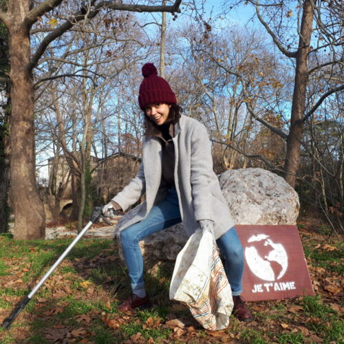 ramasser des déchets - GreenMinded - cleanwalk - fillthebottle - ramassage déchets nature plage parc ramasser des déchets - GreenMinded - cleanwalk - fillthebottle - ramassage déchets nature plage parc